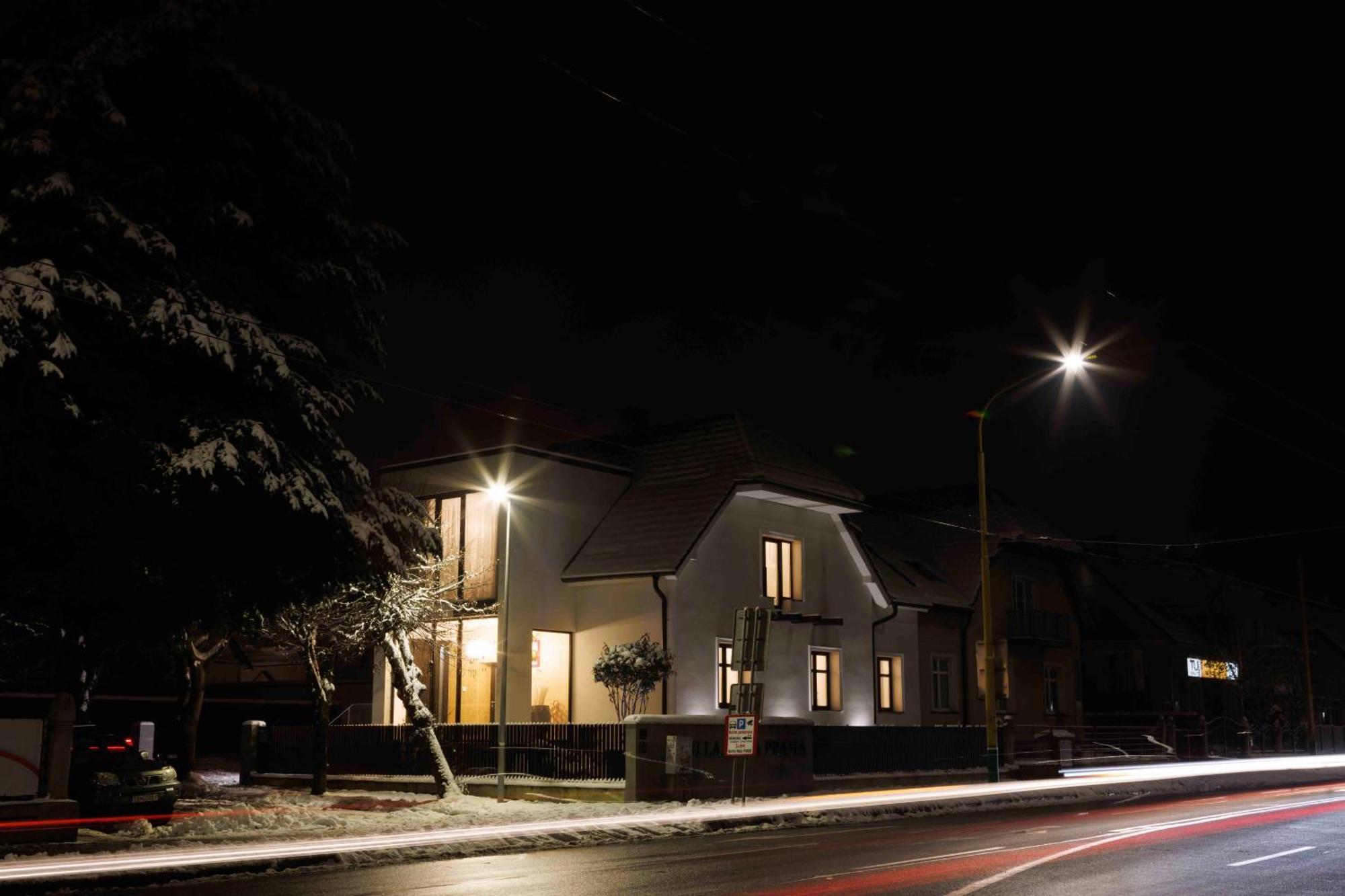 Villa Mala Praha Experience In The Center Of Zilina Bagian luar foto