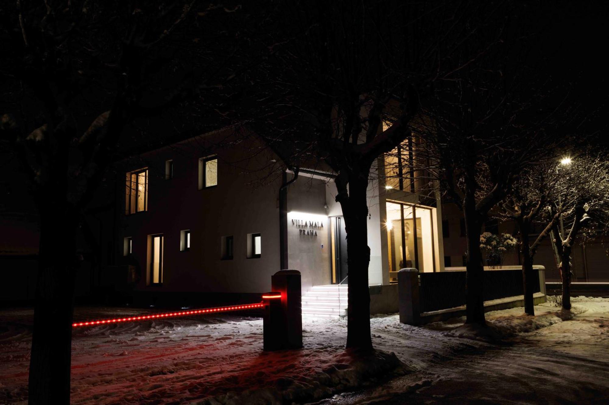 Villa Mala Praha Experience In The Center Of Zilina Bagian luar foto